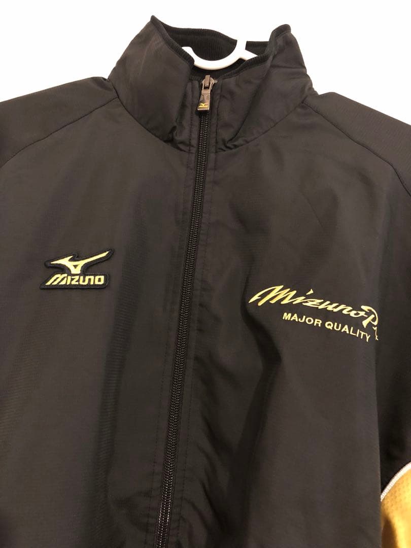 新品同様【MIZUNO PLO】ミズノ.プロ　ウィンドブレーカー.Mサイズ