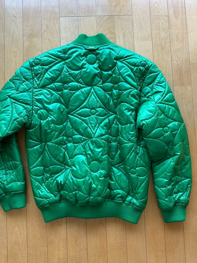 LOUIS VUITTON緑色キルティングジャケット