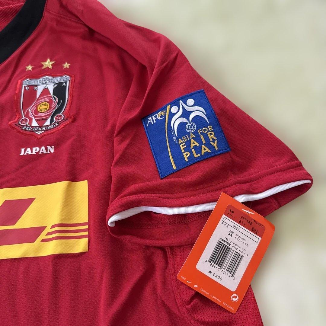 浦和レッズユニフォームLサイズ　Nike 新品未使用品