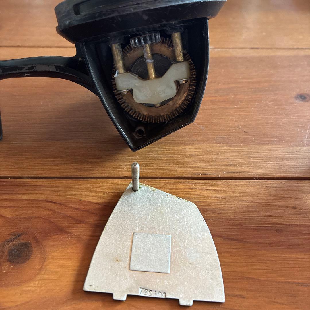 【クオン様用】ab503 abu506ジャンク品　クローズドフェイスリール