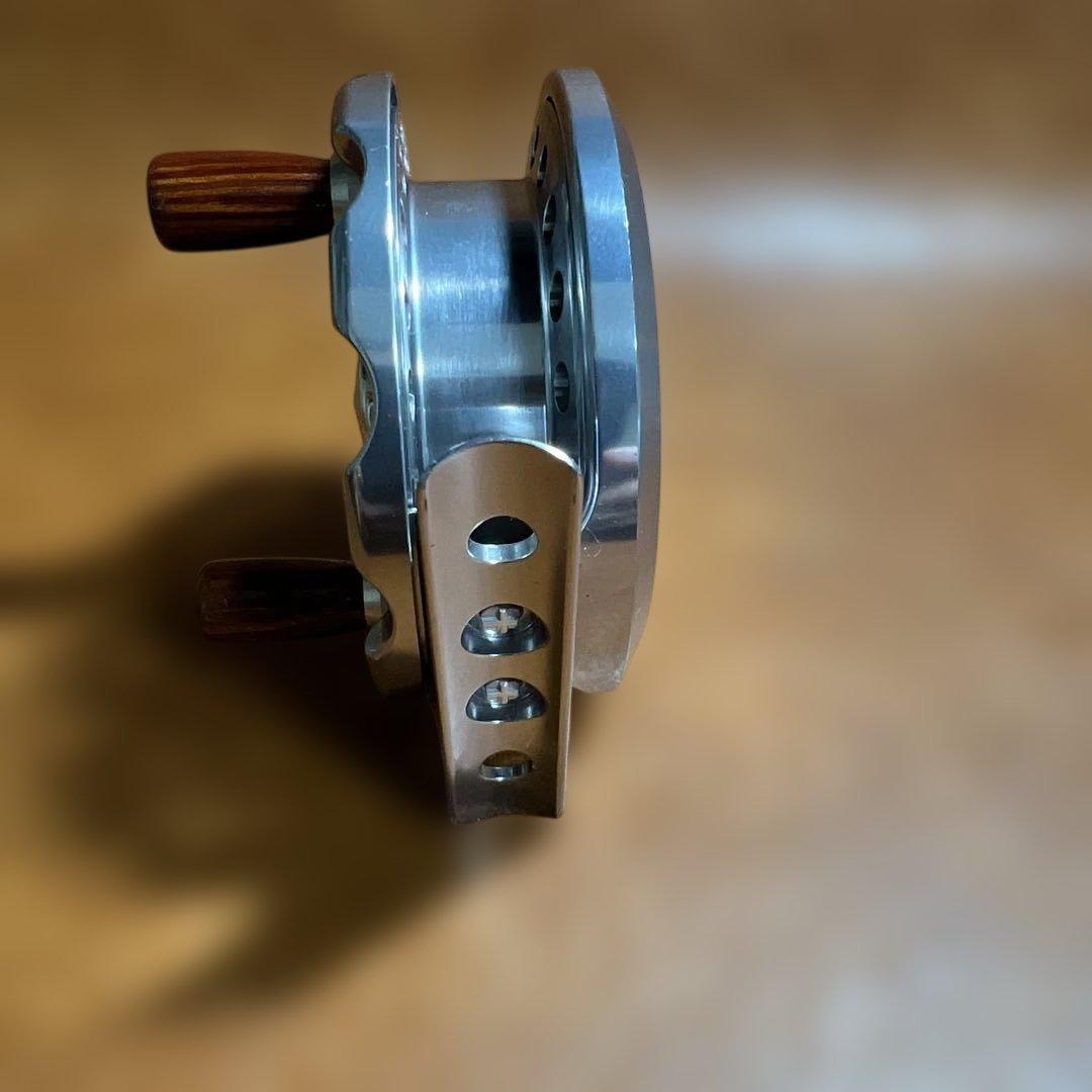 リョービ　メタロイヤルチヌ　607 倍速　黒鯛　ヘチリール