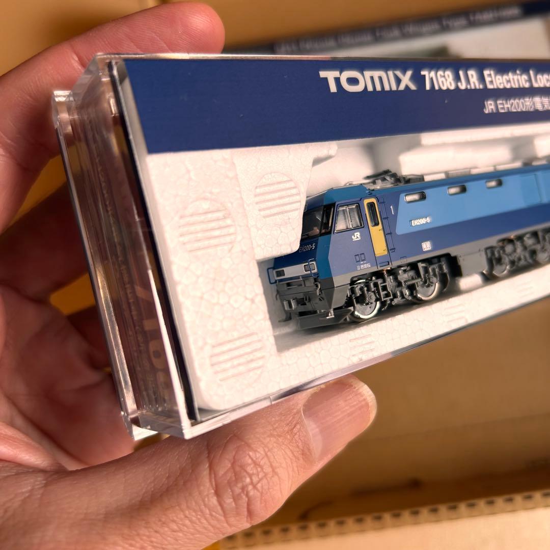 Tomix7168 EH200新塗装+タキ1000（2両）