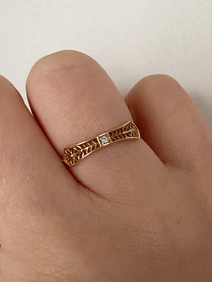 専用です。 透かし模様 ゴールドリング ダイヤモンドLilas（リラ）