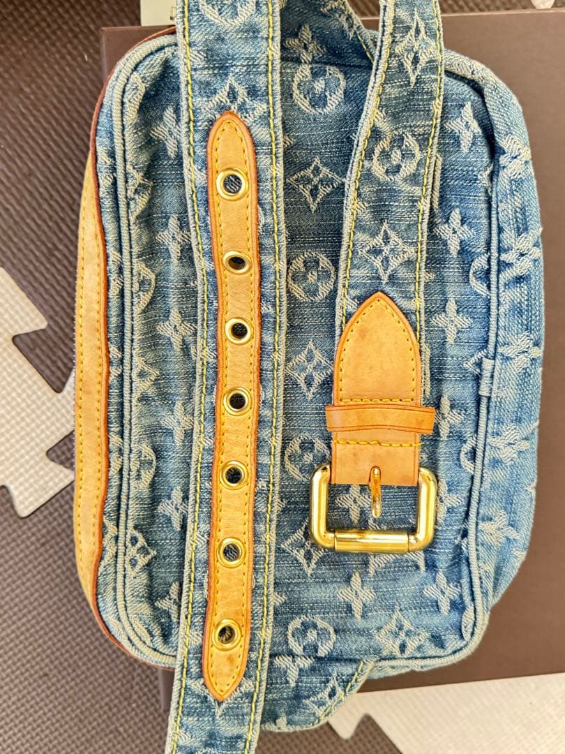 LOUIS VUITTON デニム ボディバッグ