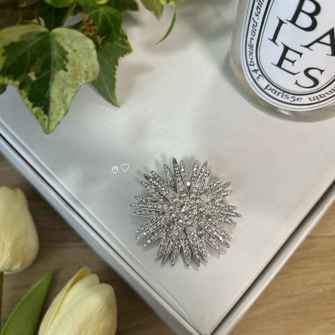 FOXEY　フォクシー　クリスタルブローチ　ビジューコサージュ　スワロフスキー