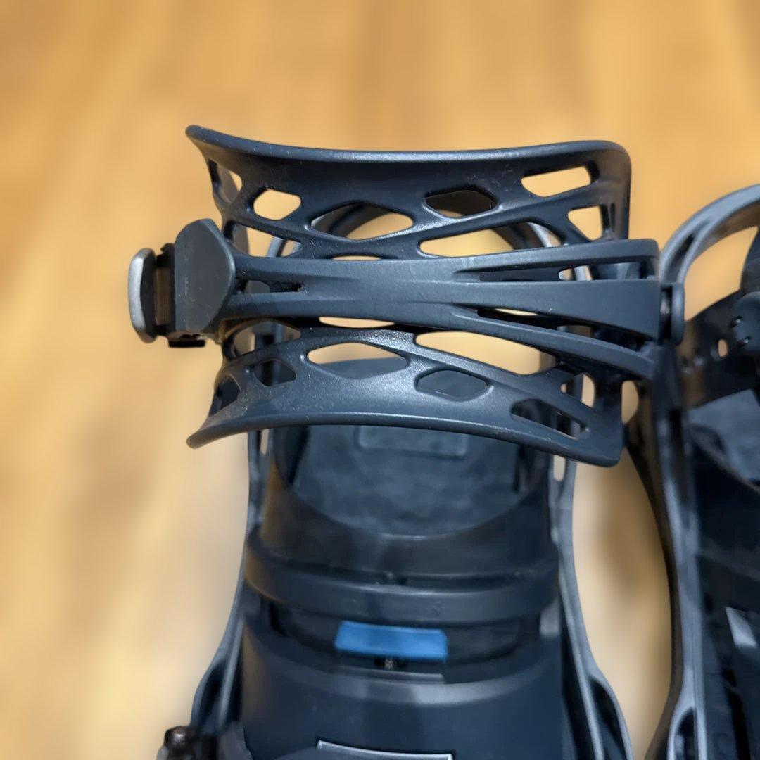 Burton Cartel ビンディング