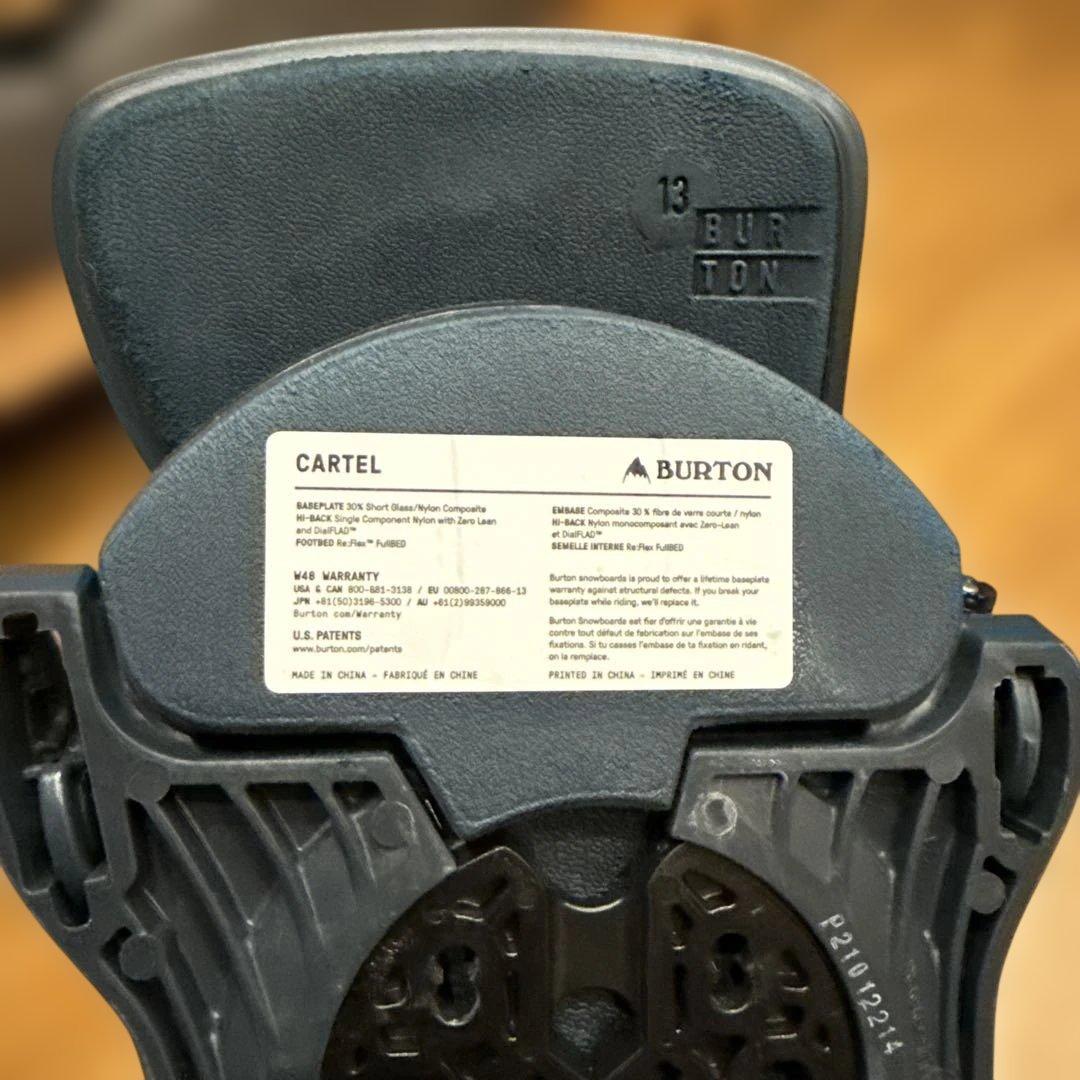 Burton Cartel ビンディング