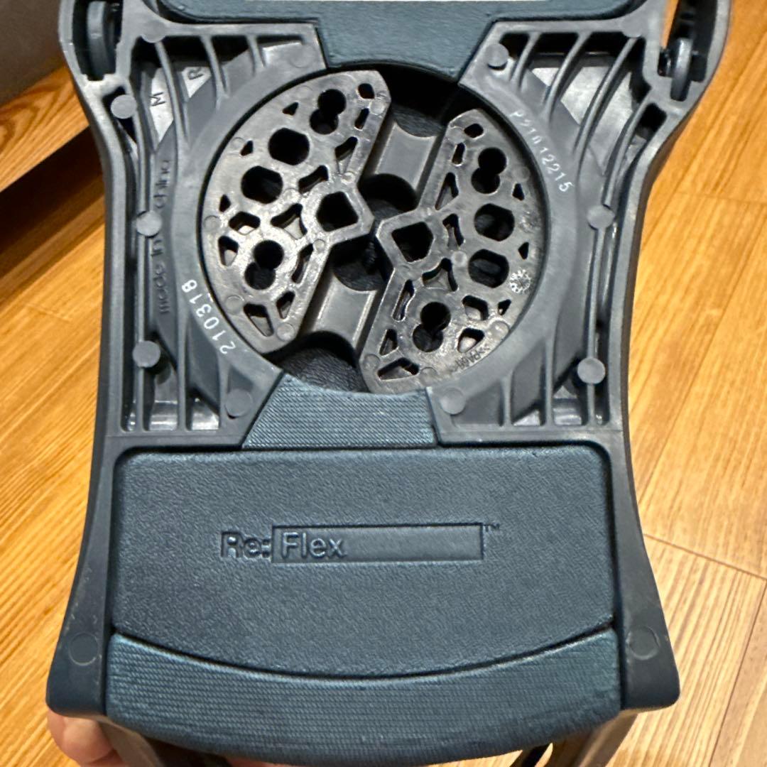 Burton Cartel ビンディング