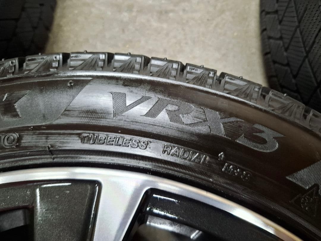 新車外し】スバル レヴォーグ 純正 ホイールタイヤ VRX3 スタッドレス