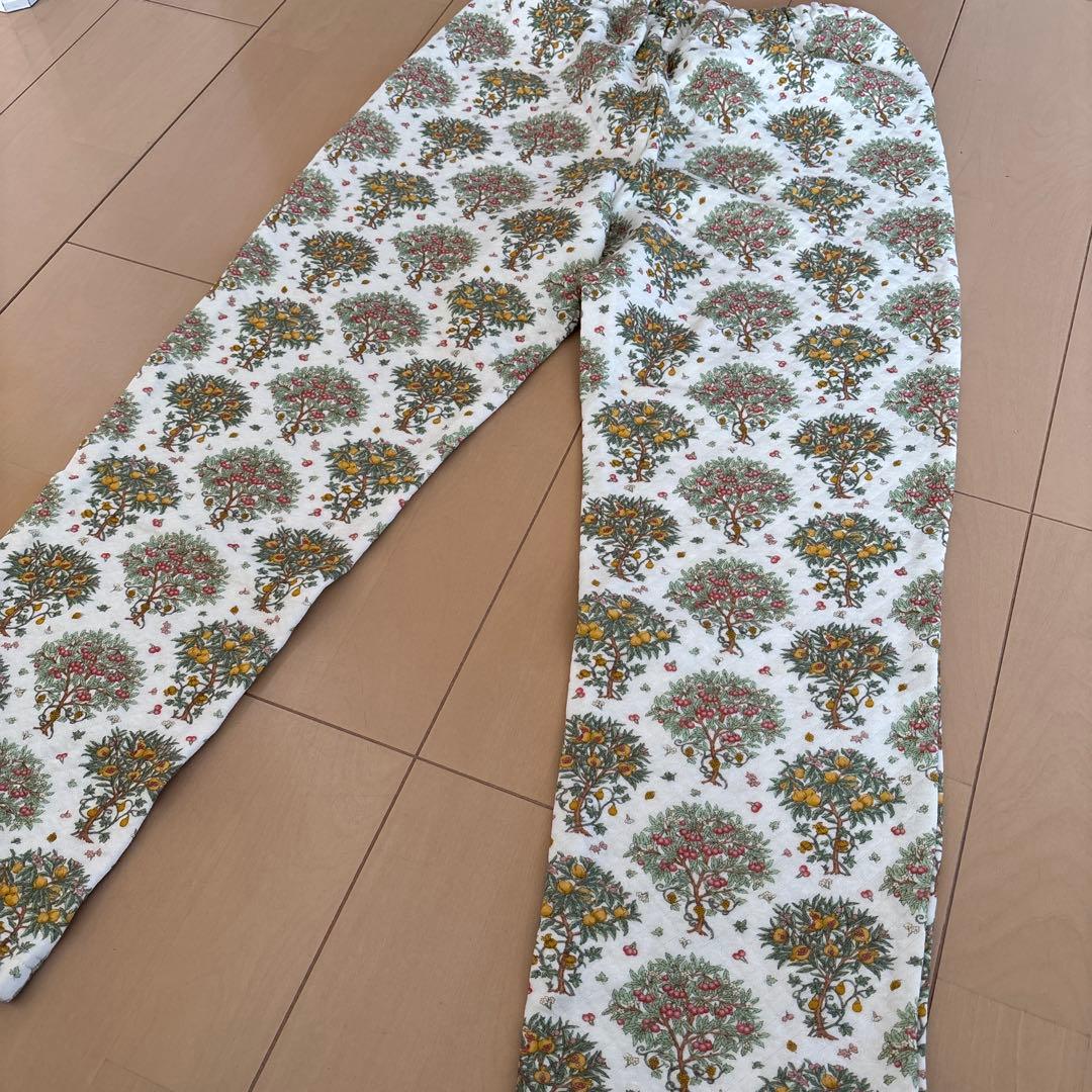 アムールナイトウェア　V&Aコラボ　パジャマ　Lサイズ