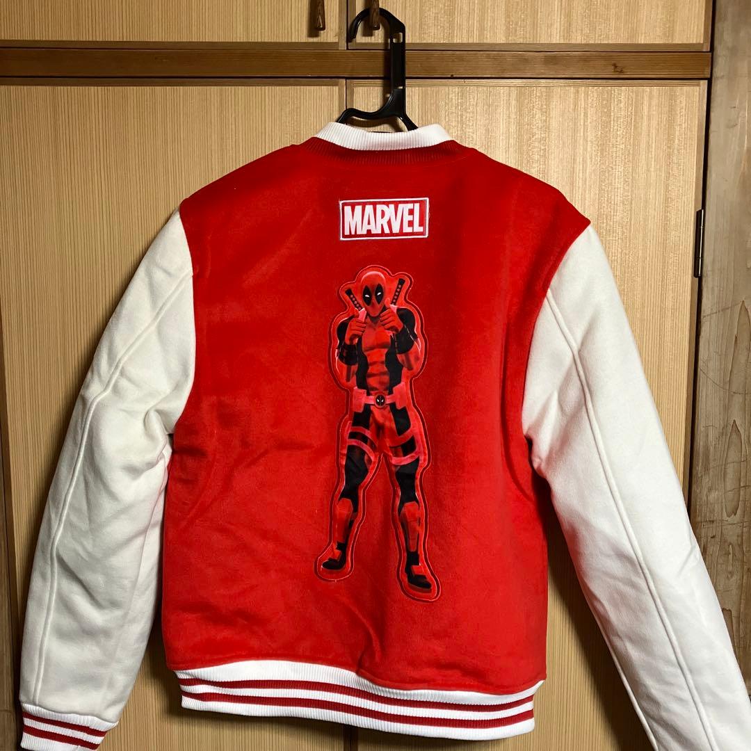 コカコーラ・マーベル ザヒーローズ スタジアムジャケット Mサイズ ジャンバー