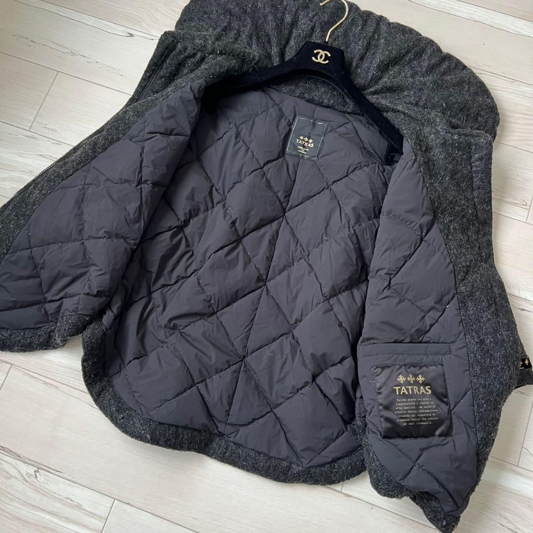 TATRAS 最高級ダウン　ケープポンチョ　ダウンポンチョ　ウール
