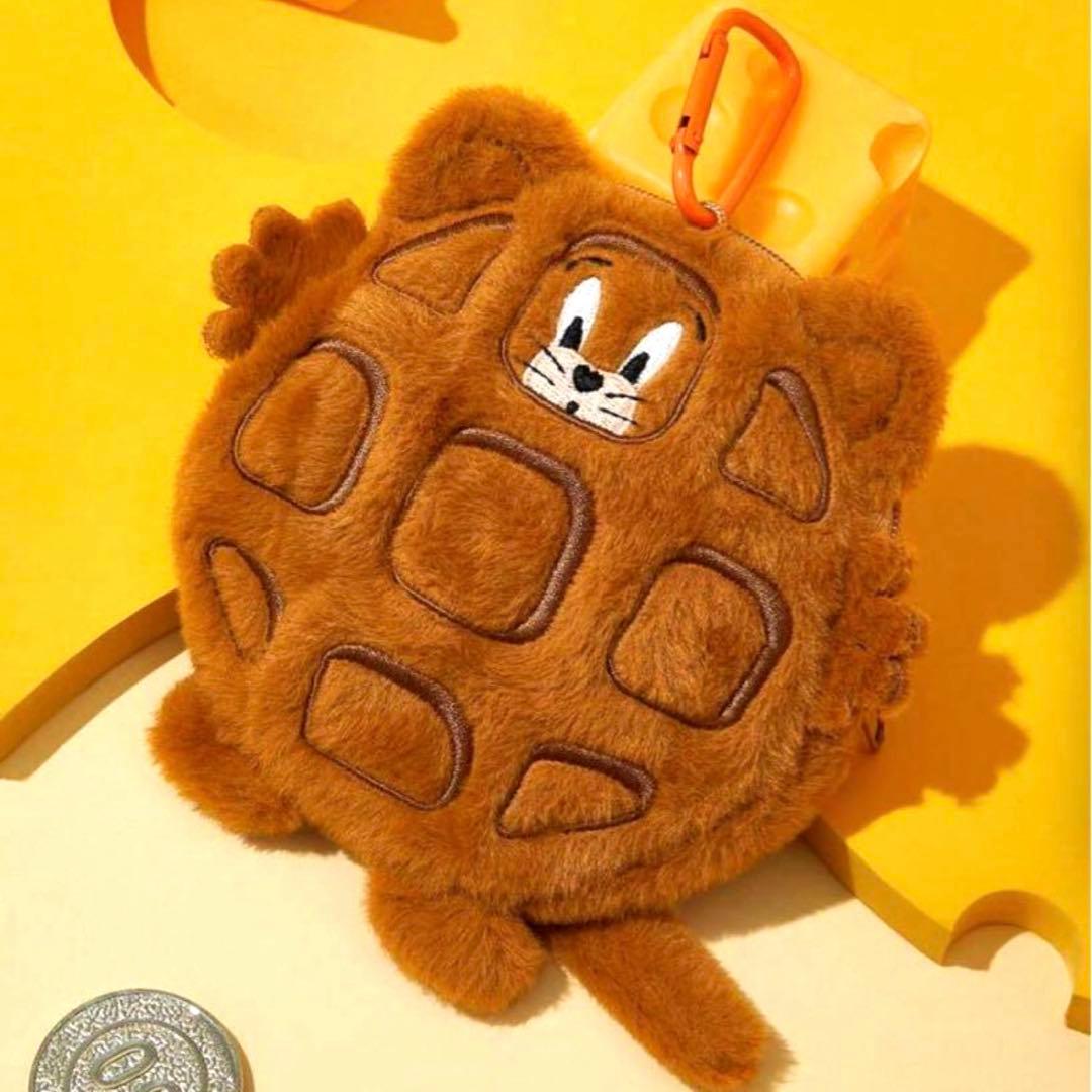 トムとジェリー ジェリー ワッフル ポーチ キーホルダー - メルカリ