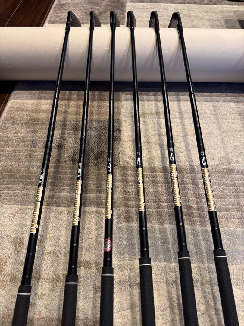 TaylorMade P-790 ブラックアイアンセット 5-PW