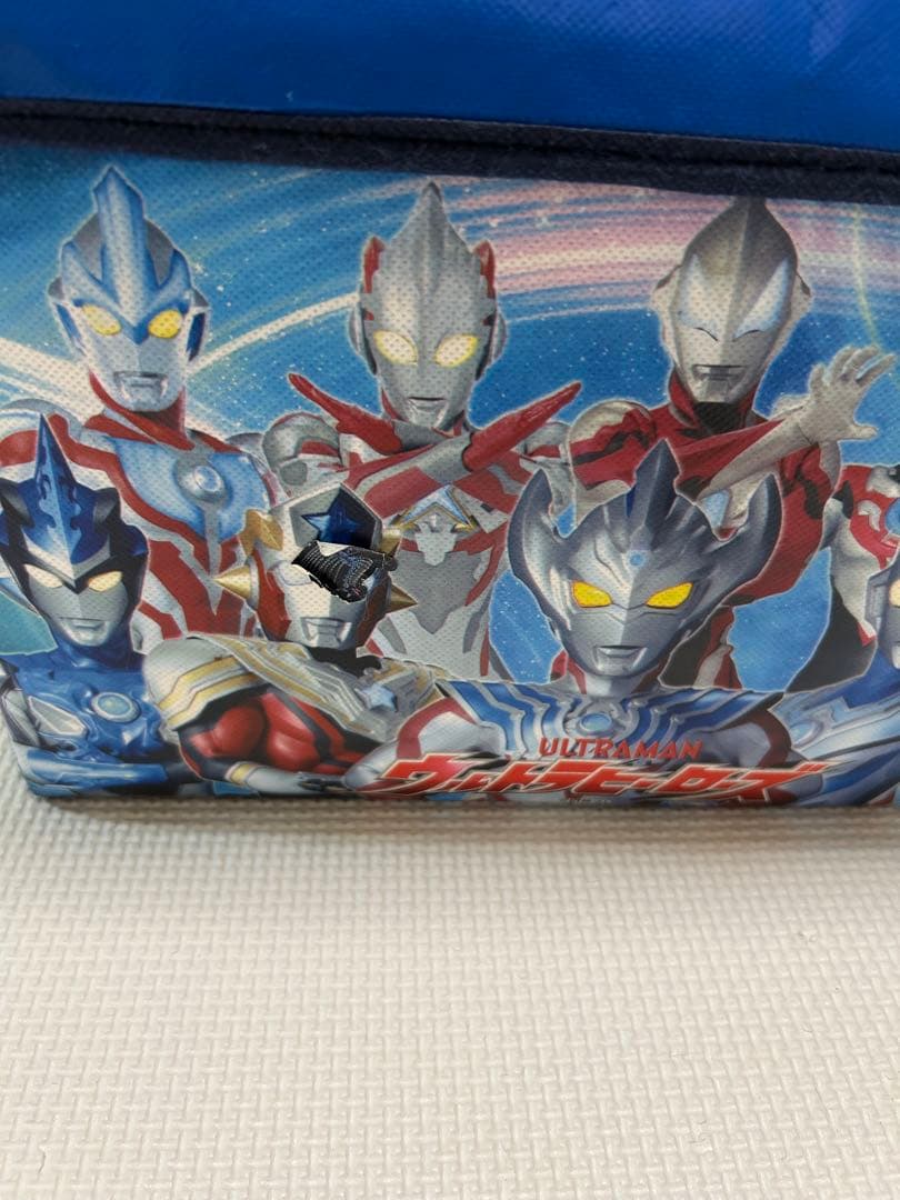 ウルトラマン　怪獣　ソフビ　まとめ売り　63体　ボックス付き