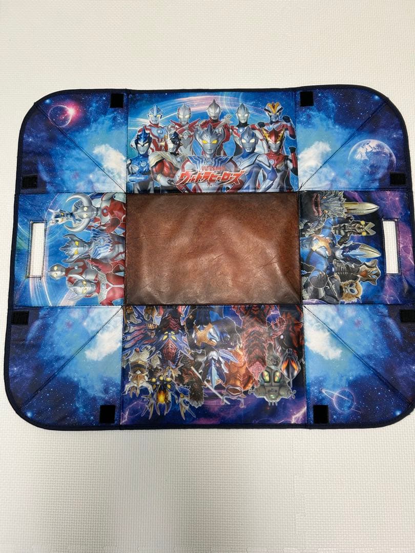 ウルトラマン　怪獣　ソフビ　まとめ売り　63体　ボックス付き