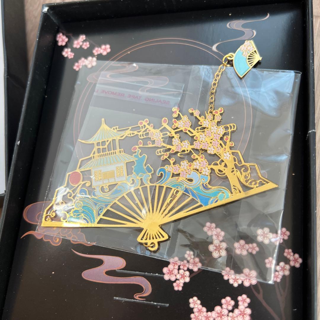 Bayannur 栞 古典的な中空の金属のしおり、絶妙な文学的および芸術的