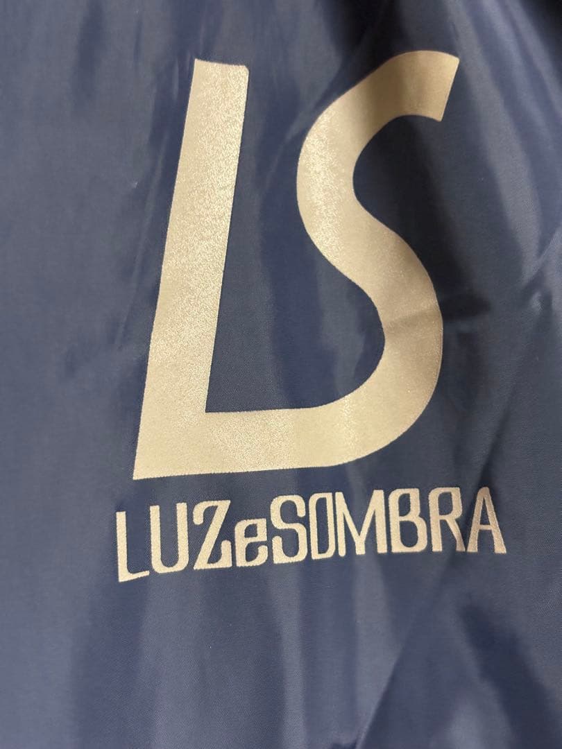 ルースイソンブラ ベンチコート S