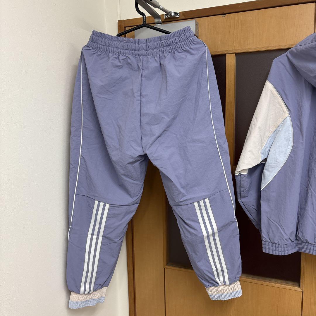 新品　adidas 上下セット　ウィンドブレーカー　ウーブン素材　アディダス