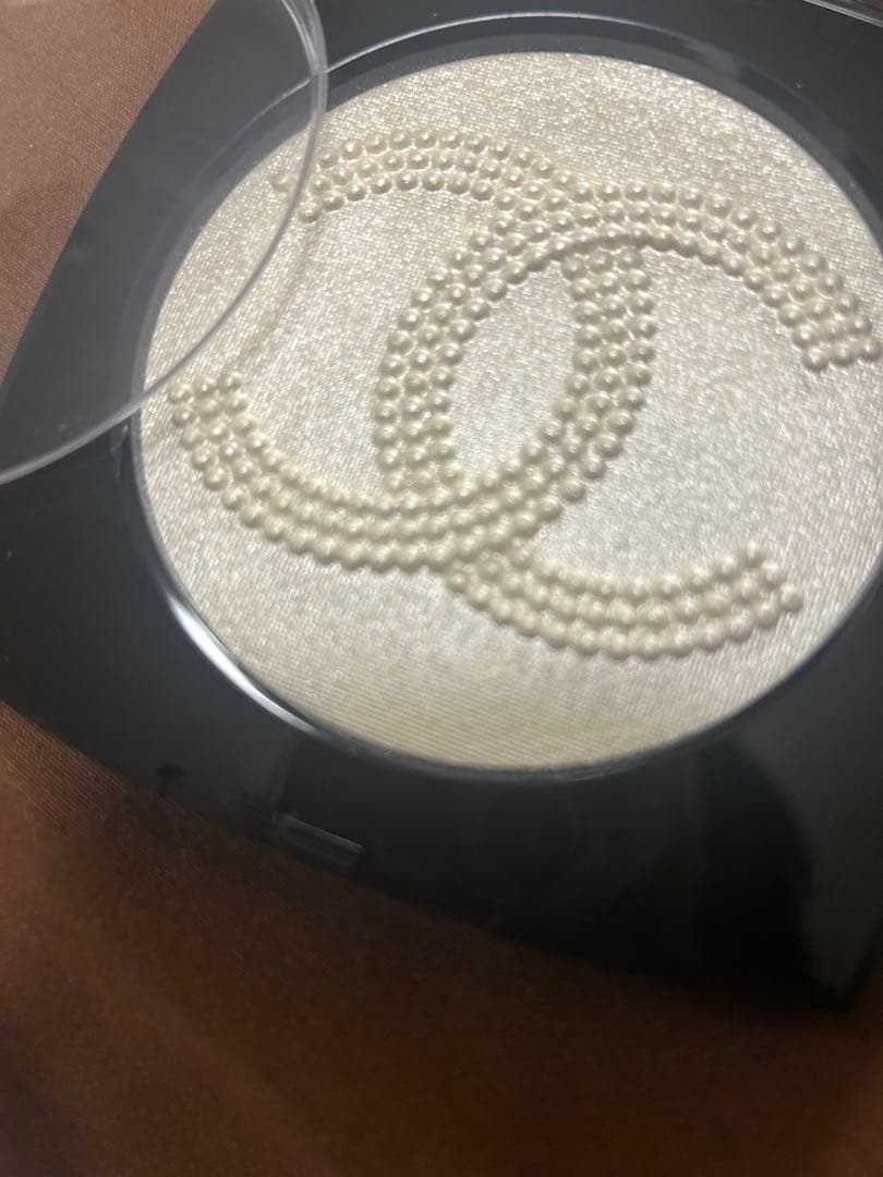 新品♡CHANEL レサンボルドゥシャネル　レベルレ　パーリーホワイト　特別限定