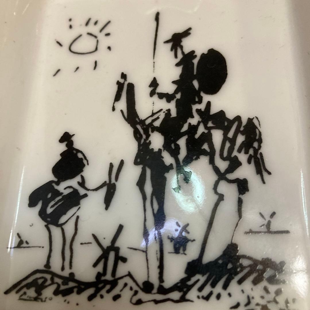 ピカソミュージアム　陶器製 灰皿 小物置ドンキホーテ　サンチョパンサ　新品未使用