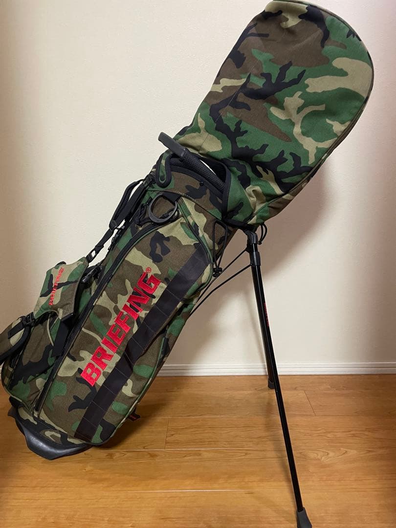 ブリーフィング　CR-4♯02スタンド9.5型