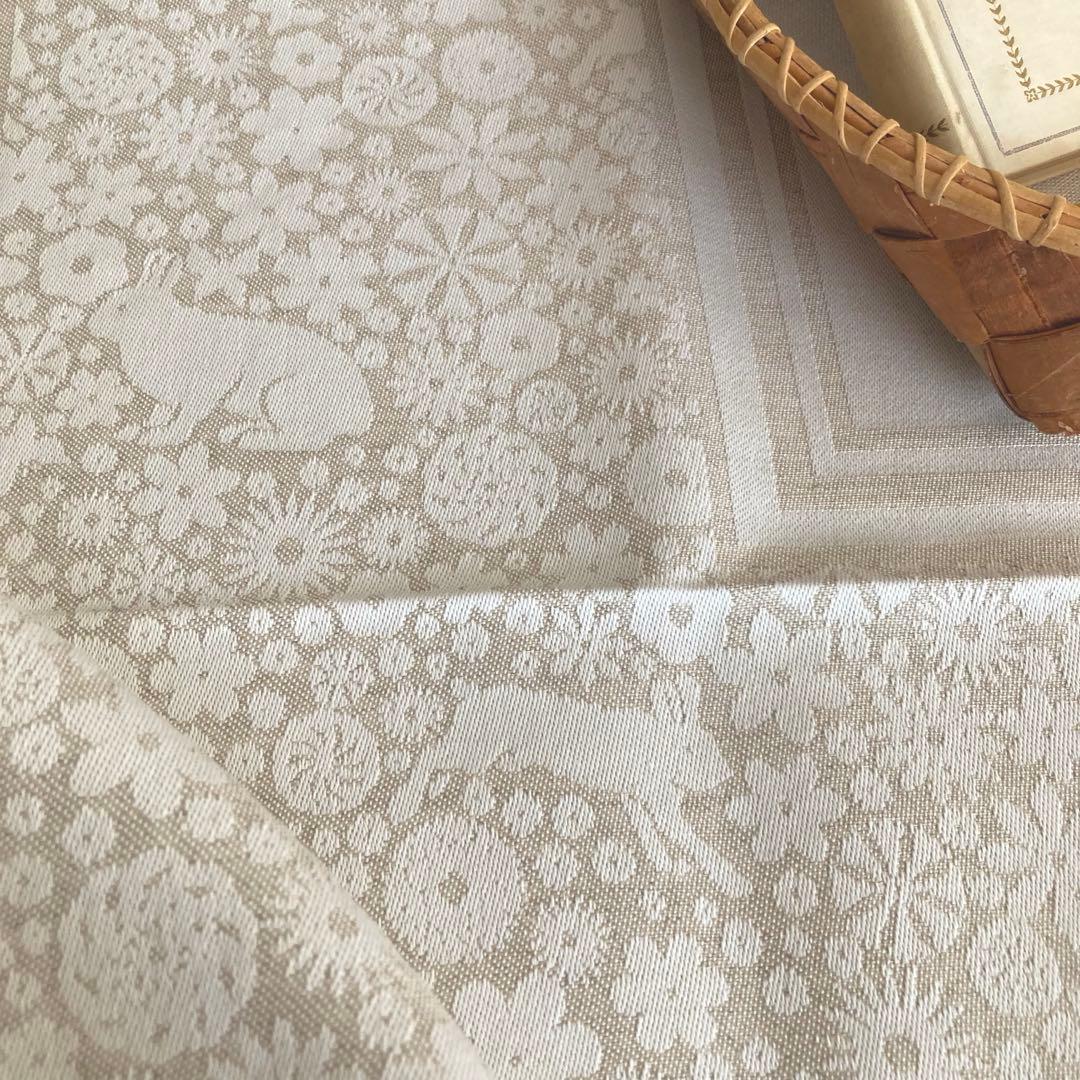 北欧ヴィンテージ　Horred/Ekelundのテーブルクロス（希少なウサギ柄）