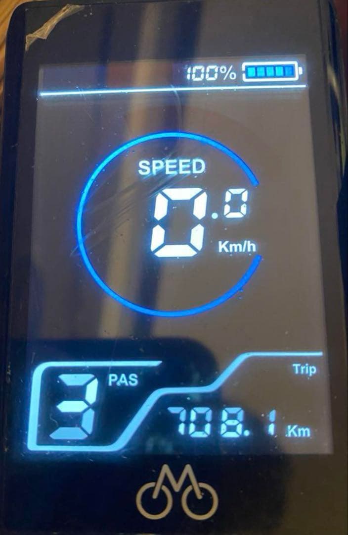 MATE CITY 日本限定カラー白