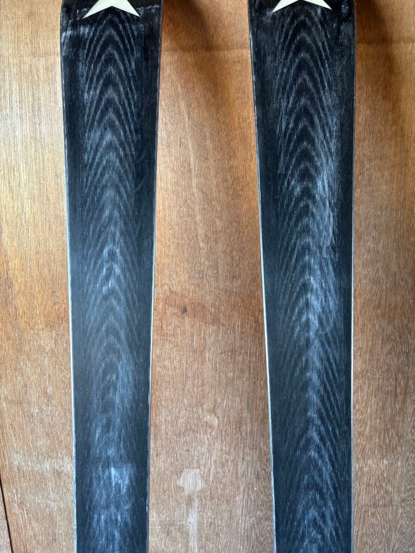 アトミックレッドスター　G9R 183cm