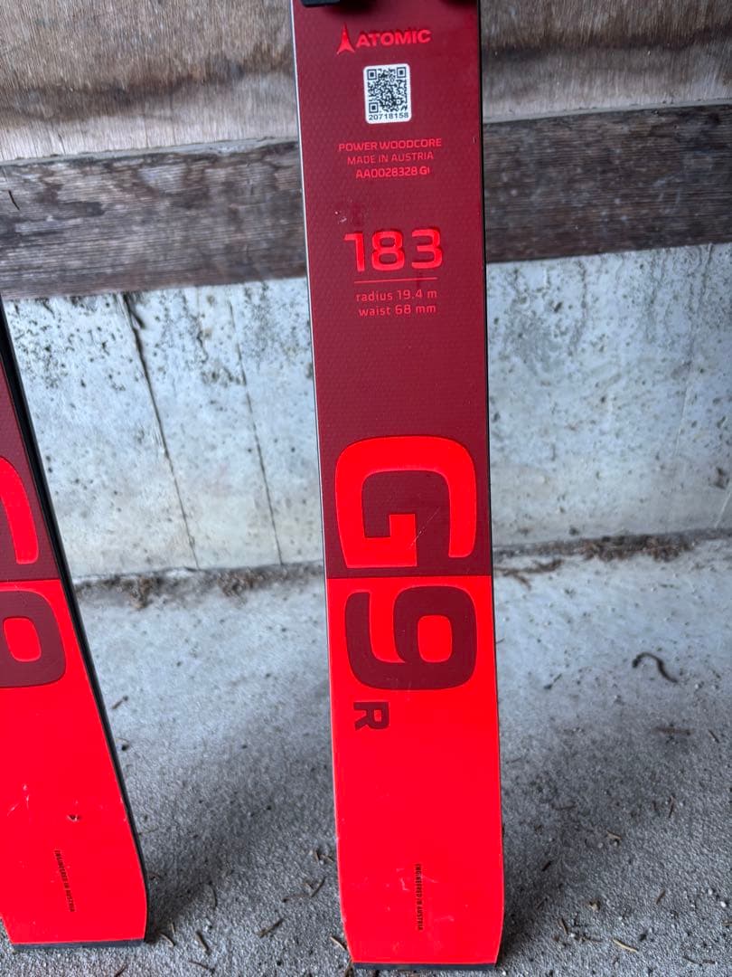 アトミックレッドスター　G9R 183cm