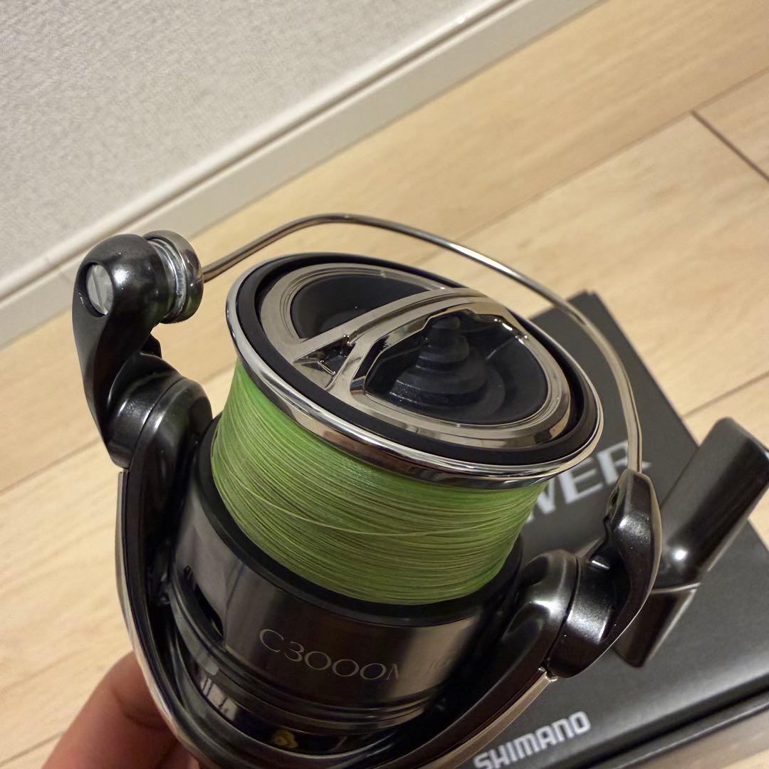 SHIMANO TWIN POWER C3000MHGスピニングリール