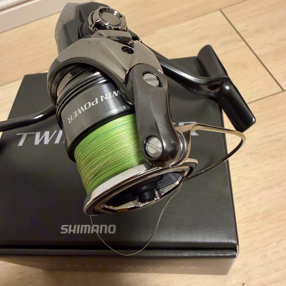 SHIMANO TWIN POWER C3000MHGスピニングリール