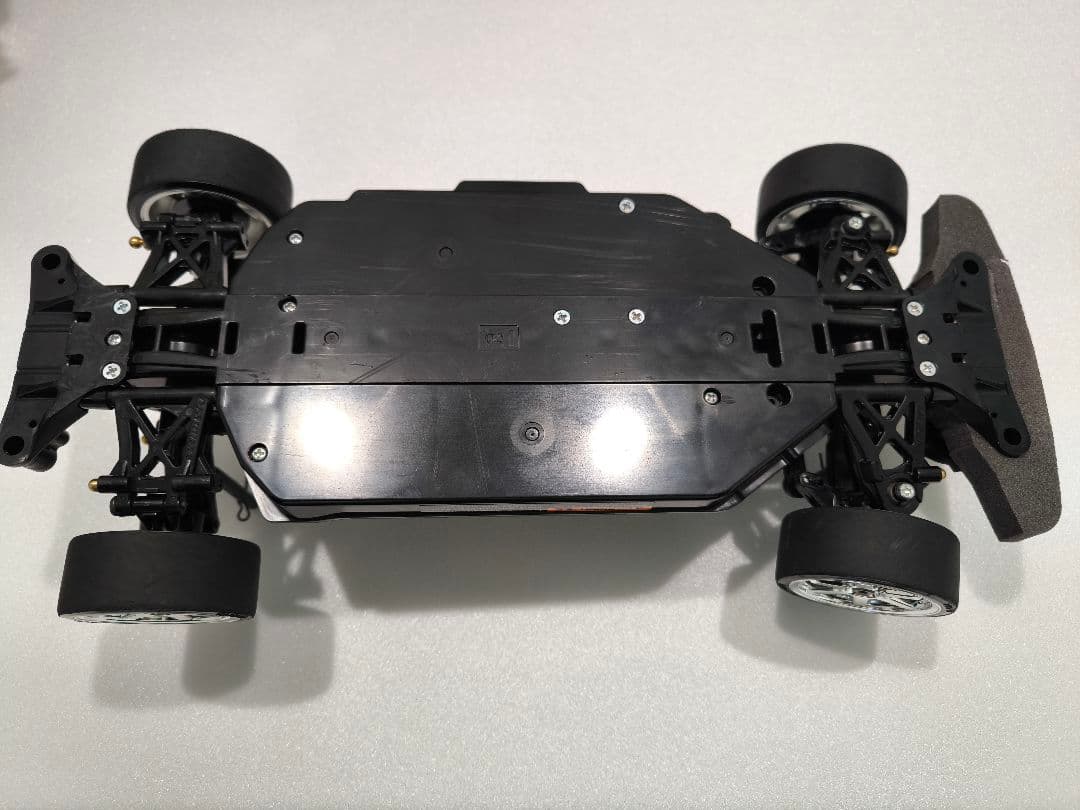 タミヤTT-02 トヨタGR 86　ドリフトタイヤ付き