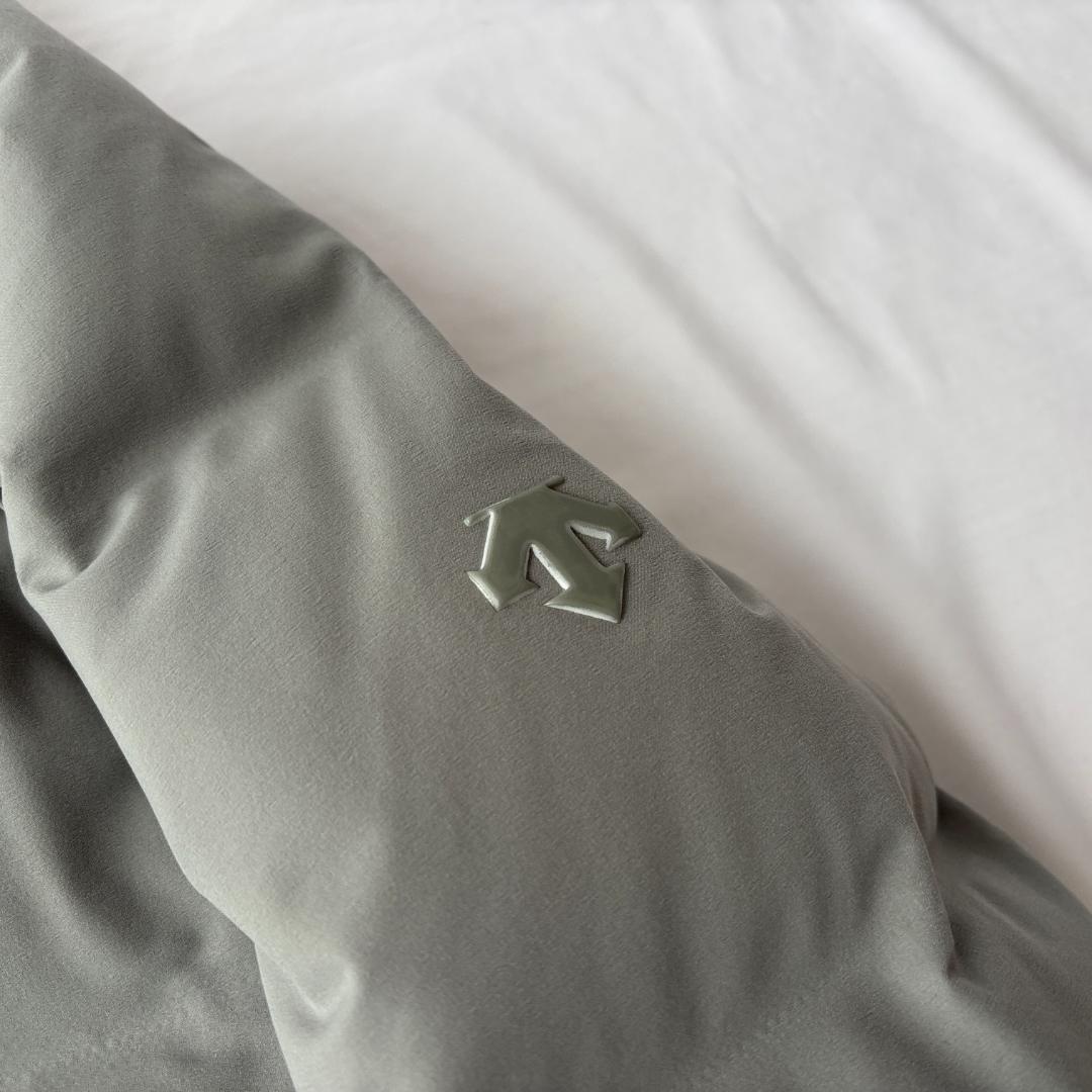 美品 デサント オルテライン 水沢ダウン ストーム 防水 お洒落 カーキ L