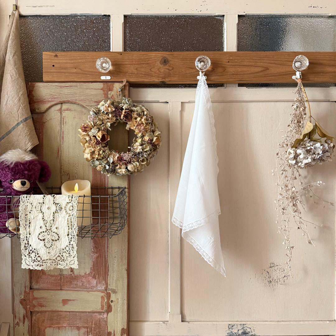 気まぐれ工房ஐ木とガラスのつまみの壁掛けフックஐビンテージ・アンティーク