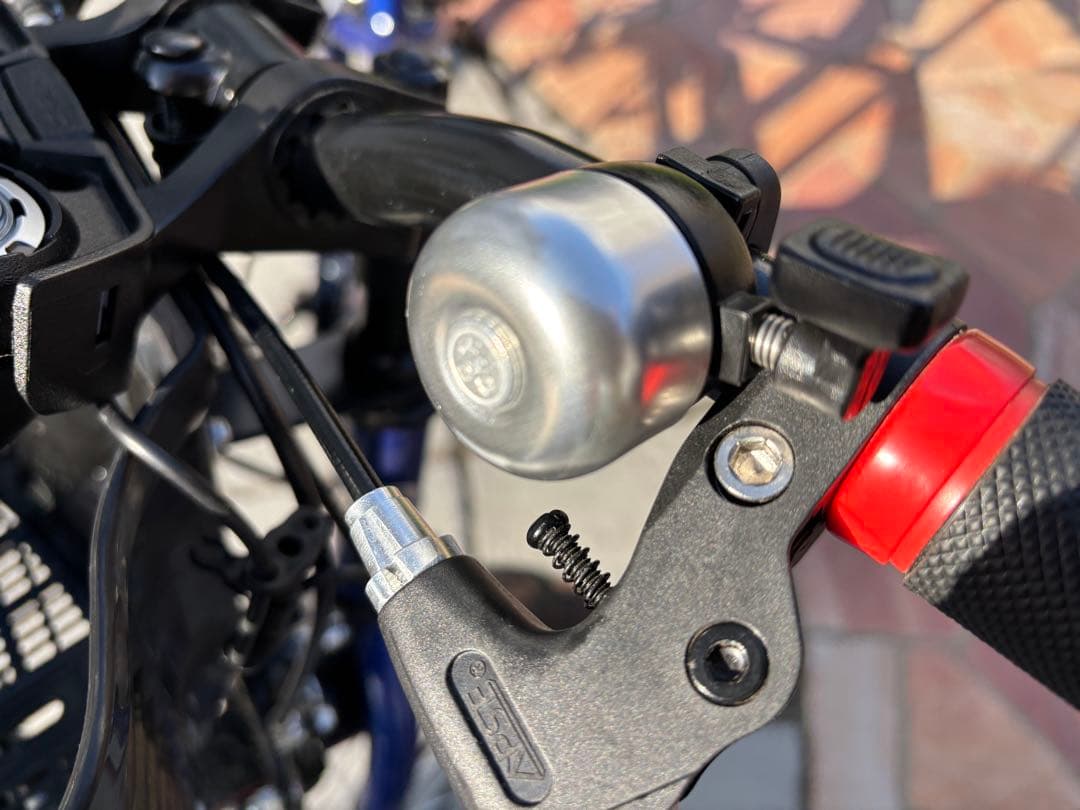 直接受け渡し限定　BRIDGESTONE24インチ　キッズサイクル青