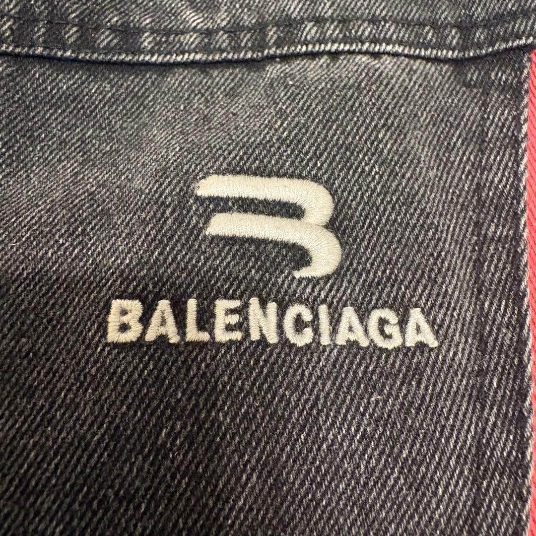 BALENCIAGA デニムトラックジャケット　ヤマト着用