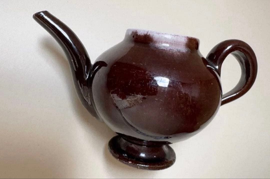 ⚠️出品11月末まで⚠️希少　魔法のランプのような形の キュノワール　調味料入れにも