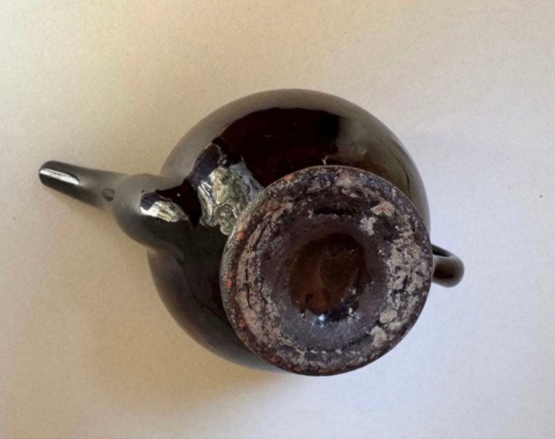 ⚠️出品11月末まで⚠️希少　魔法のランプのような形の キュノワール　調味料入れにも