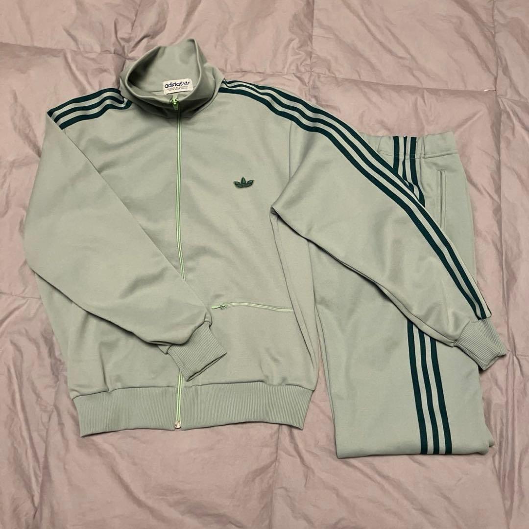 adidas トラックジャケット セットアップ　デサント 希少カラー　Mサイズ