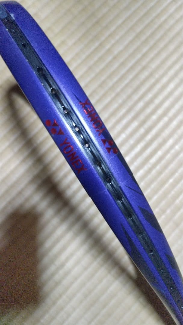 YONEX ボルトレイジ　7V　アメジスト