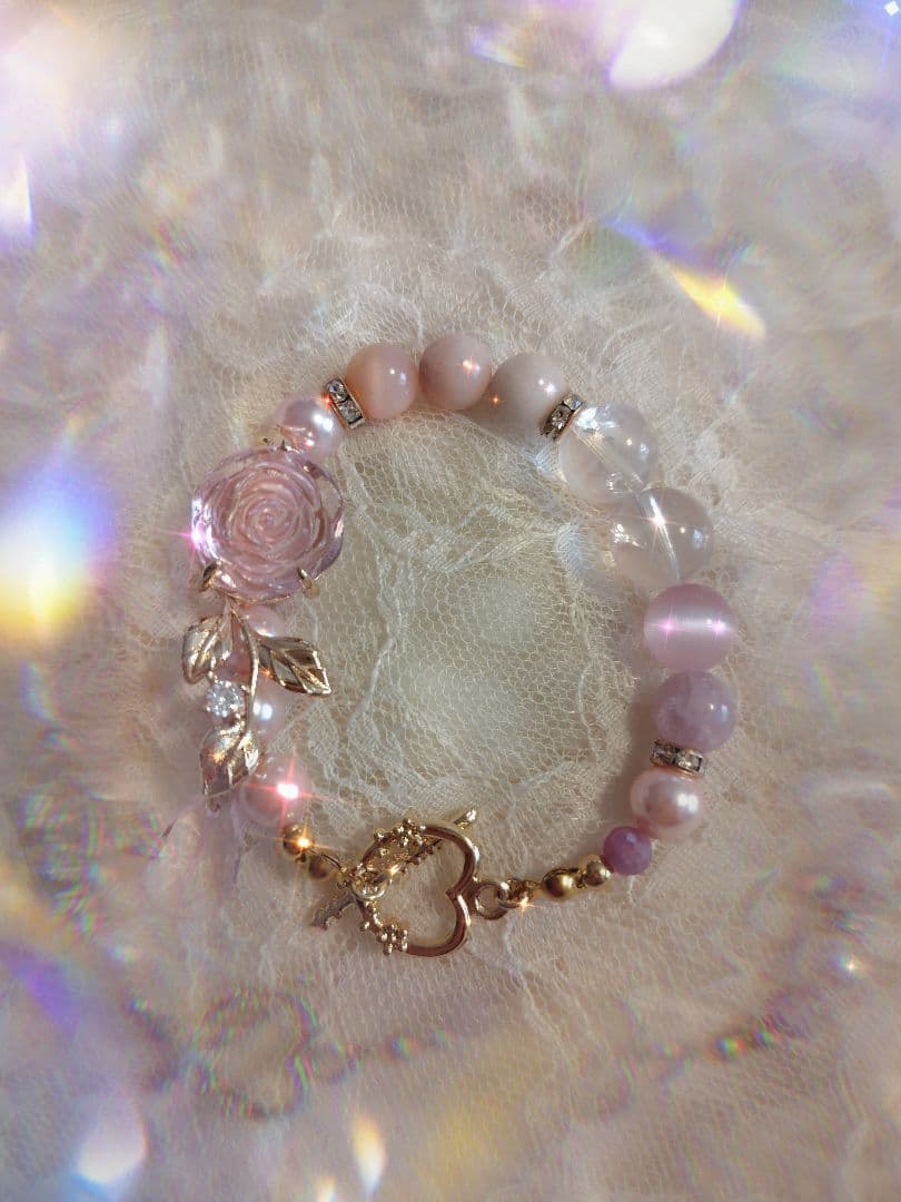 紅薔薇♡/愛の引き寄せ/溺愛と彼がデレデレ化/サキュバス宿る魔法のブレスレット