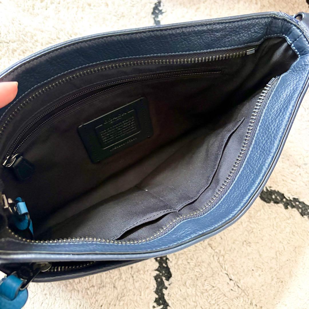 極美品 COACH ショルダーバッグ ヘリテージストライプ キャンバス