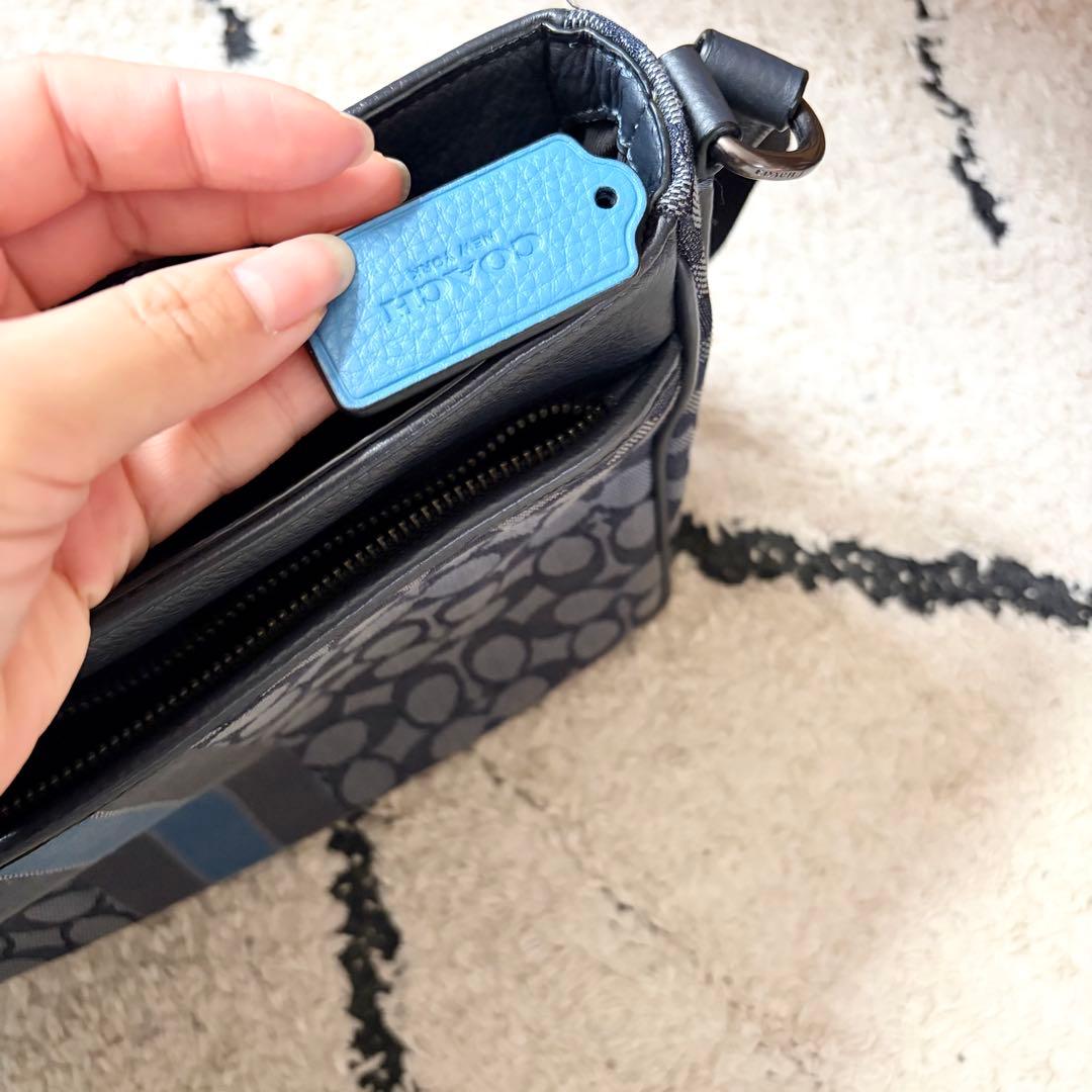 極美品 COACH ショルダーバッグ ヘリテージストライプ キャンバス