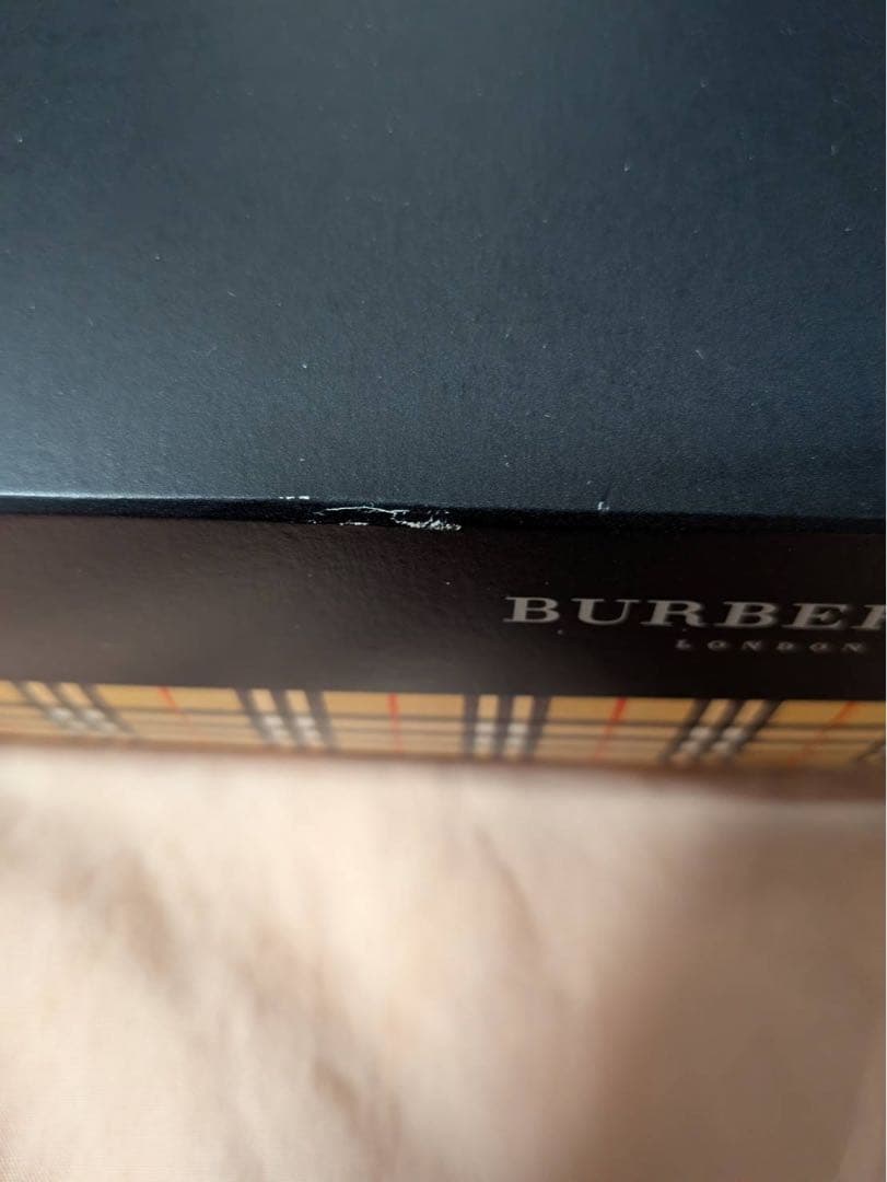 BURBERRY ひざ掛け【未使用】バーバリー　ウールひざ掛け