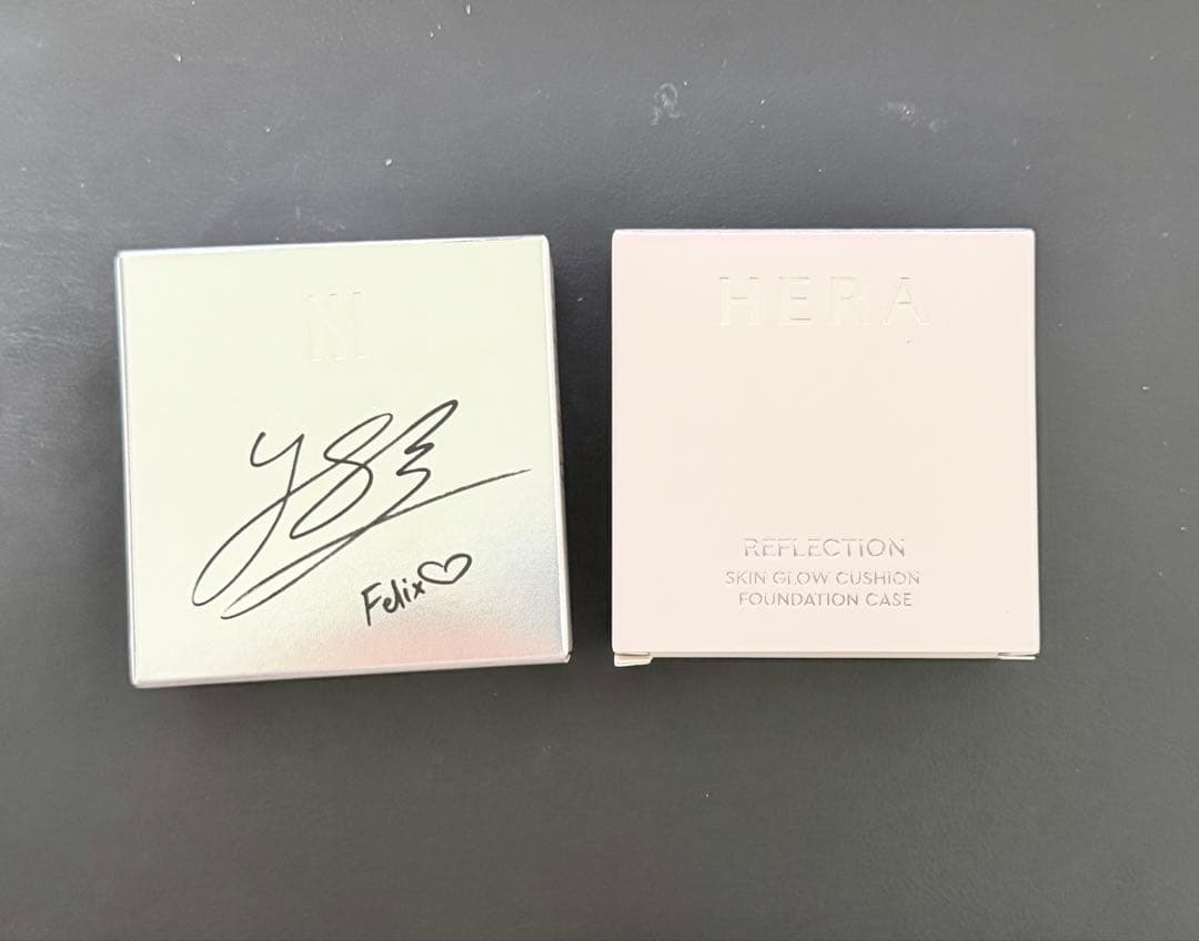 スキズ　フィリックス　コラボ　ファンデーション　サイン入り