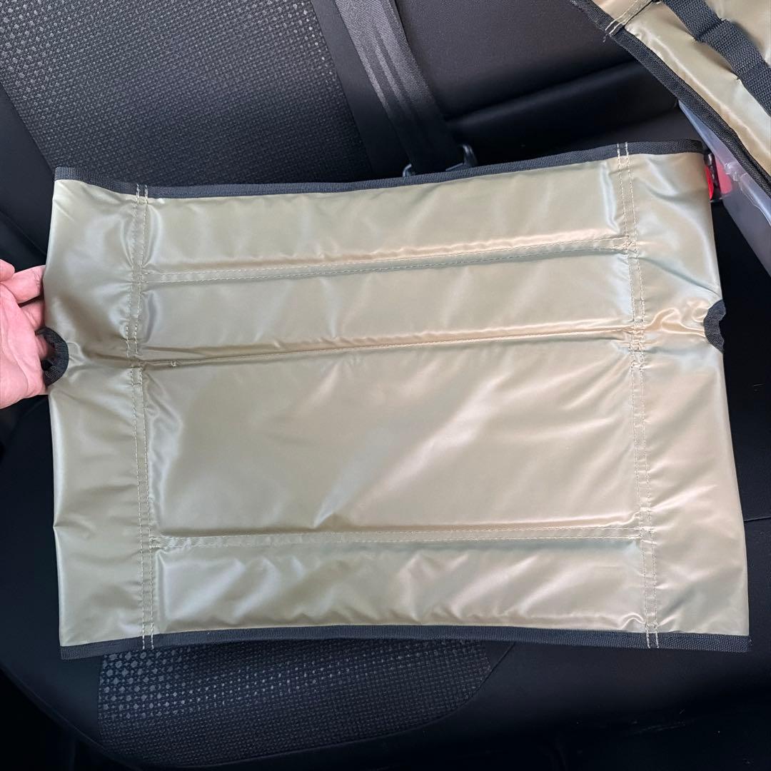 アッソブローバーチェア⭐︎ハイバック、カーキ⭐︎シート、肘掛けのみ