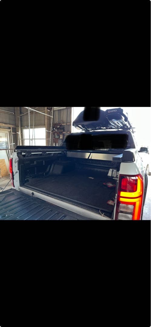 おふまる　三菱　新型トライトンGSR用シャッター鍵付き　MDF製