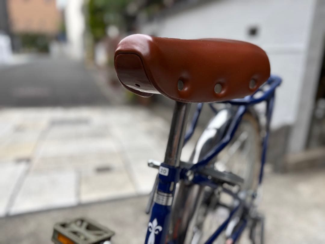 子供用自転車 ネイビー 前カゴ付き【引き取り限定　大阪北摂】