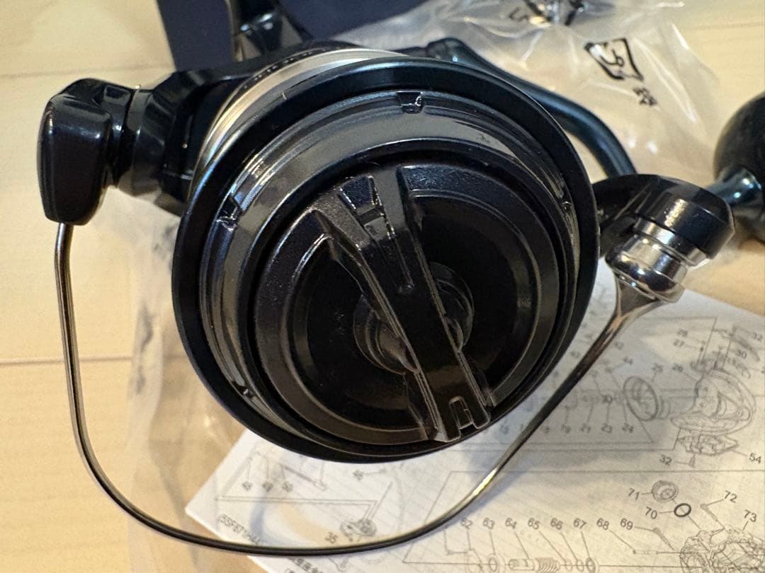 【新品未使用】シマノ 24 ストラディック SW 6000HG SHIMANO